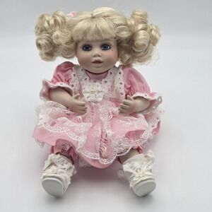Marie Osmond Peek-A-Boo Tiny Tot 2003 #765 Blond Hair Blue Eyes